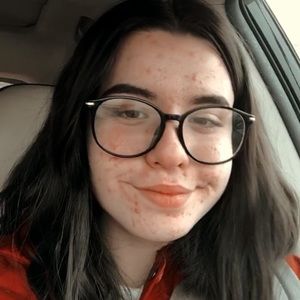 Meet your Posher, Stella